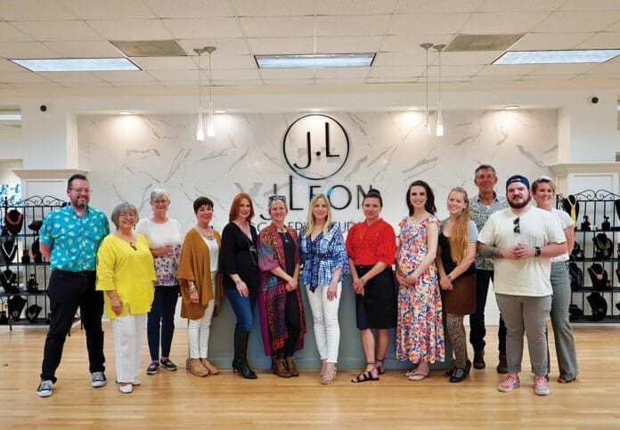 J Leon Artist Group Photo_Summer Show