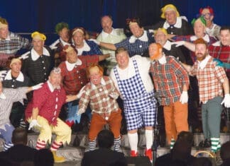 We Are the Emerald Coast Chorus!