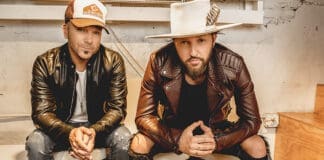 LOCASH Duo