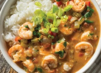 Spicy Homemade Cajun Shrimp Etouffee