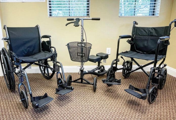 J and B Medical kneewalkers and wheelchairs J and B Medical kneewalkers and wheelchairs