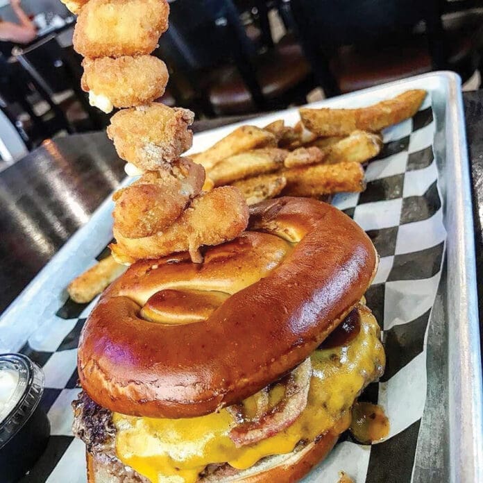 Gulf Coast Burger - burger Gulf Coast Burger - burger