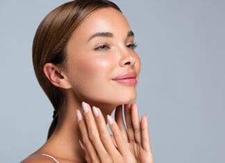 woman beuatiful skin facial