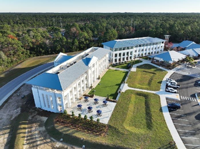 Seaside School 20251211153922_0021_V Seaside School 20251211153922 0021 V