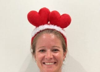 's Day smile with heart hat.