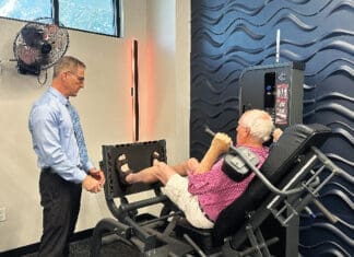 Sarcopenia: The Silent Muscle Loss That Comes With Age – and Why Walking Is Not Enough Max Strength Fitness 1