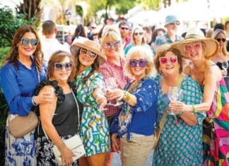 Sandestin Wine Festival ladies with glasses